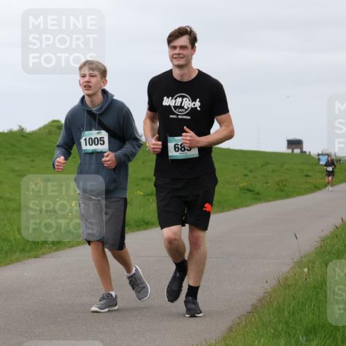 04.05.2025 - 8. Wedeler Halbmarathon Lena Gebhardt http://msf.ph/oto/7842352 04.05.2025 12:09:09 Laufen 89, 1005, 685 meine-sportfotos.de