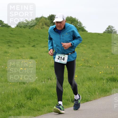 04.05.2025 - 8. Wedeler Halbmarathon Lena Gebhardt http://msf.ph/oto/7842428 04.05.2025 12:13:55 Laufen 214, 4 meine-sportfotos.de