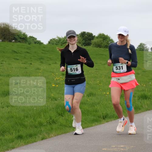 04.05.2025 - 8. Wedeler Halbmarathon Lena Gebhardt http://msf.ph/oto/7842502 04.05.2025 12:19:37 Laufen 516, 531, 63 meine-sportfotos.de