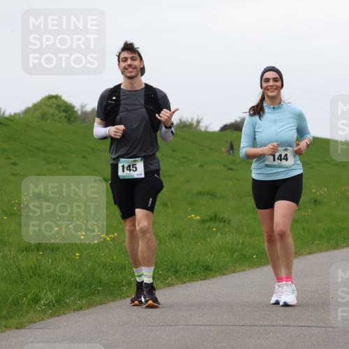 04.05.2025 - 8. Wedeler Halbmarathon Lena Gebhardt http://msf.ph/oto/7842548 04.05.2025 12:21:48 Laufen 145, 89, 144 meine-sportfotos.de