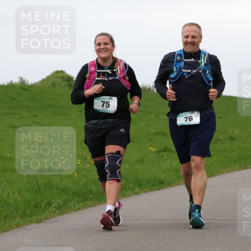 04.05.2025 - 8. Wedeler Halbmarathon Lena Gebhardt http://msf.ph/oto/7842557 04.05.2025 12:22:21 Laufen 75, 76 meine-sportfotos.de