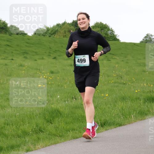 04.05.2025 - 8. Wedeler Halbmarathon Lena Gebhardt http://msf.ph/oto/7842573 04.05.2025 12:23:43 Laufen 499 meine-sportfotos.de