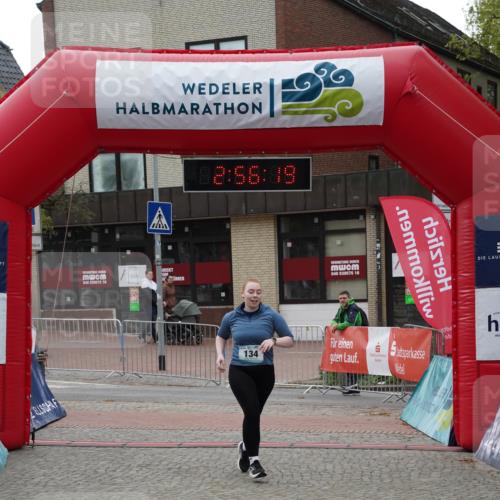 04.05.2025 - 8. Wedeler Halbmarathon Felixshl http://msf.ph/oto/7842657 04.05.2025 12:56:17 Ziel 134 meine-sportfotos.de