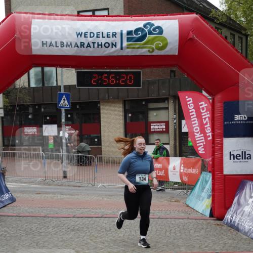 04.05.2025 - 8. Wedeler Halbmarathon Felixshl http://msf.ph/oto/7842660 04.05.2025 12:56:18 Ziel 134 meine-sportfotos.de