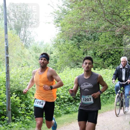 04.05.2025 - 8. Wedeler Halbmarathon Lena Gebhardt http://msf.ph/oto/7842667 04.05.2025 11:13:26 Laufen  meine-sportfotos.de