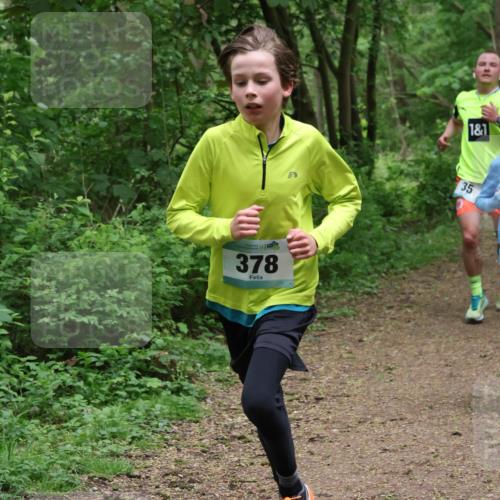 04.05.2025 - 8. Wedeler Halbmarathon Lena Gebhardt http://msf.ph/oto/7842676 04.05.2025 11:16:30 Laufen  meine-sportfotos.de