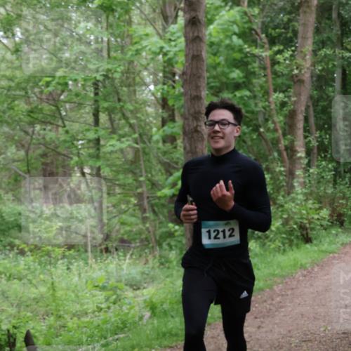 04.05.2025 - 8. Wedeler Halbmarathon Lena Gebhardt http://msf.ph/oto/7842679 04.05.2025 11:16:42 Laufen  meine-sportfotos.de