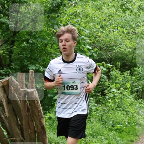 04.05.2025 - 8. Wedeler Halbmarathon Lena Gebhardt http://msf.ph/oto/7842684 04.05.2025 11:17:43 Laufen  meine-sportfotos.de