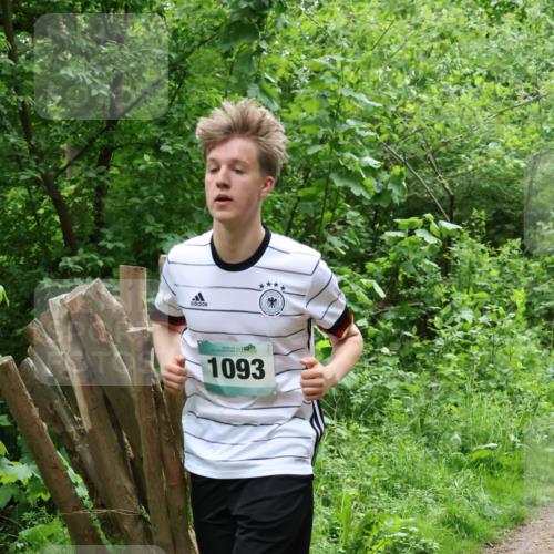04.05.2025 - 8. Wedeler Halbmarathon Lena Gebhardt http://msf.ph/oto/7842686 04.05.2025 11:17:44 Laufen  meine-sportfotos.de