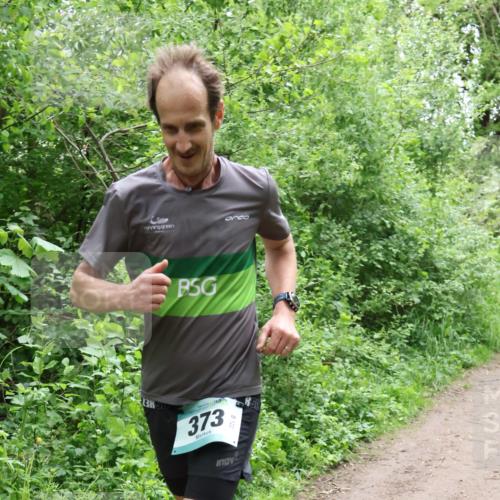 04.05.2025 - 8. Wedeler Halbmarathon Lena Gebhardt http://msf.ph/oto/7842690 04.05.2025 11:17:48 Laufen  meine-sportfotos.de
