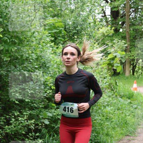 04.05.2025 - 8. Wedeler Halbmarathon Lena Gebhardt http://msf.ph/oto/7842692 04.05.2025 11:17:50 Laufen  meine-sportfotos.de