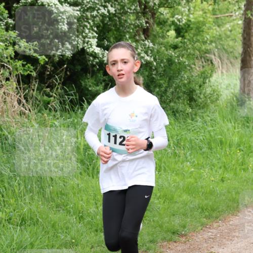 04.05.2025 - 8. Wedeler Halbmarathon Lena Gebhardt http://msf.ph/oto/7842698 04.05.2025 11:18:23 Laufen  meine-sportfotos.de