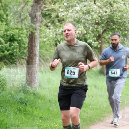 04.05.2025 - 8. Wedeler Halbmarathon Lena Gebhardt http://msf.ph/oto/7842702 04.05.2025 11:18:29 Laufen  meine-sportfotos.de