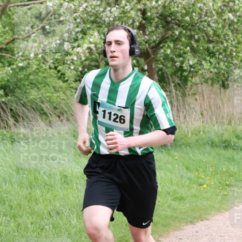 04.05.2025 - 8. Wedeler Halbmarathon Lena Gebhardt http://msf.ph/oto/7842705 04.05.2025 11:18:35 Laufen  meine-sportfotos.de