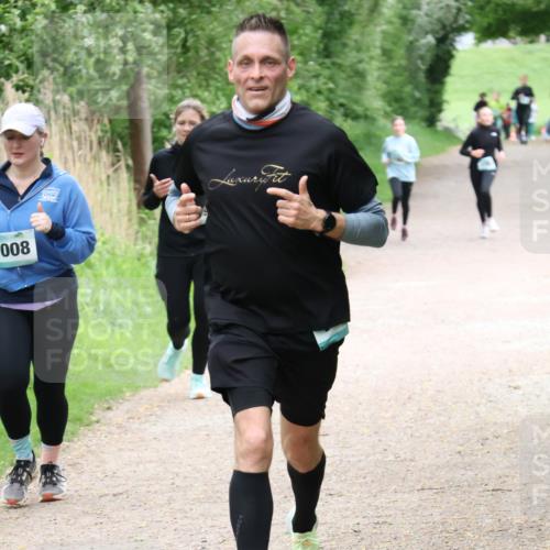 04.05.2025 - 8. Wedeler Halbmarathon Lena Gebhardt http://msf.ph/oto/7842724 04.05.2025 11:19:09 Laufen  meine-sportfotos.de