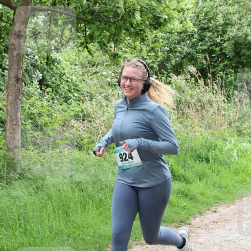 04.05.2025 - 8. Wedeler Halbmarathon Lena Gebhardt http://msf.ph/oto/7842734 04.05.2025 11:19:22 Laufen  meine-sportfotos.de