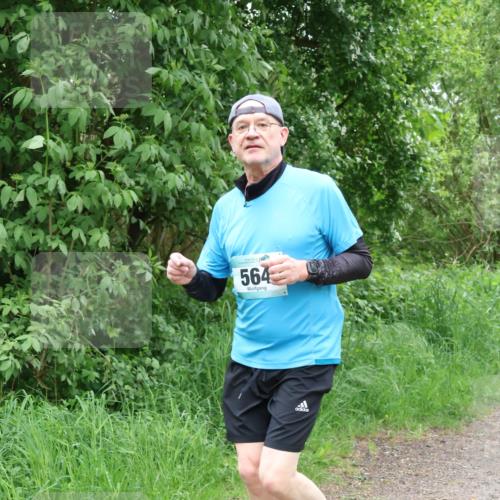 04.05.2025 - 8. Wedeler Halbmarathon Lena Gebhardt http://msf.ph/oto/7842737 04.05.2025 11:20:04 Laufen  meine-sportfotos.de