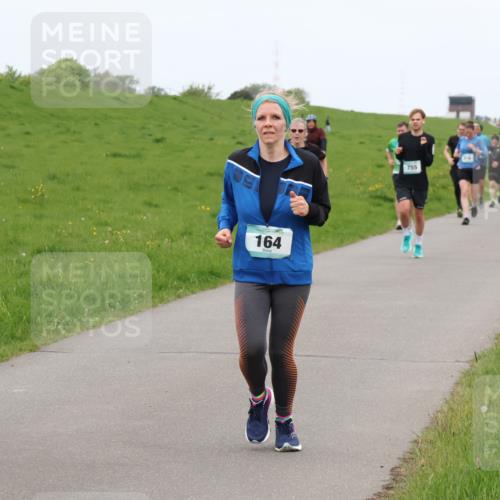04.05.2025 - 8. Wedeler Halbmarathon Lena Gebhardt http://msf.ph/oto/7842829 04.05.2025 11:26:22 Laufen  meine-sportfotos.de