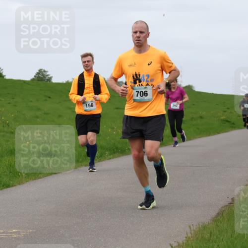 04.05.2025 - 8. Wedeler Halbmarathon Lena Gebhardt http://msf.ph/oto/7842893 04.05.2025 11:32:27 Laufen  meine-sportfotos.de
