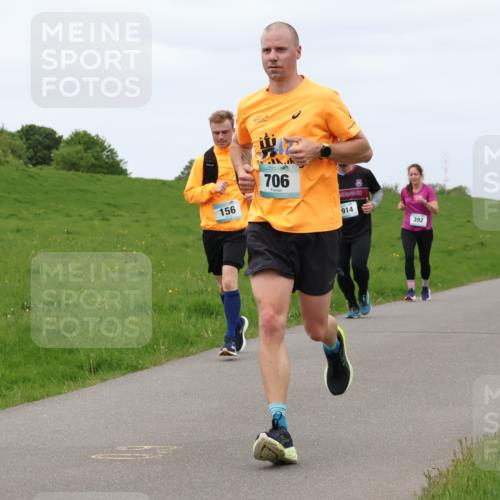 04.05.2025 - 8. Wedeler Halbmarathon Lena Gebhardt http://msf.ph/oto/7842896 04.05.2025 11:32:27 Laufen  meine-sportfotos.de