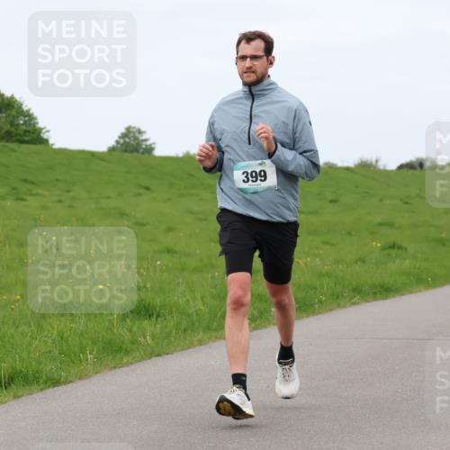 04.05.2025 - 8. Wedeler Halbmarathon Lena Gebhardt http://msf.ph/oto/7842942 04.05.2025 11:35:18 Laufen  meine-sportfotos.de