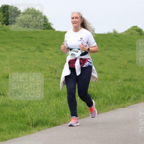 04.05.2025 - 8. Wedeler Halbmarathon Lena Gebhardt http://msf.ph/oto/7842965 04.05.2025 11:38:48 Laufen  meine-sportfotos.de