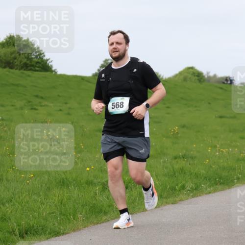 04.05.2025 - 8. Wedeler Halbmarathon Lena Gebhardt http://msf.ph/oto/7843024 04.05.2025 11:47:00 Laufen  meine-sportfotos.de