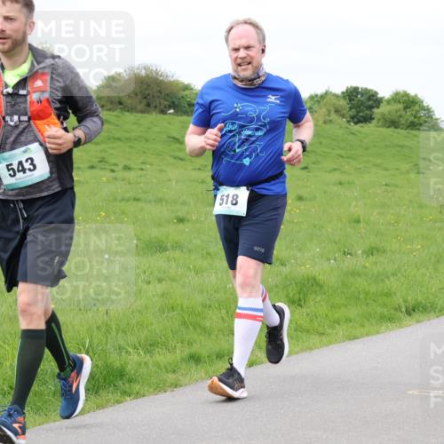 04.05.2025 - 8. Wedeler Halbmarathon Lena Gebhardt http://msf.ph/oto/7843063 04.05.2025 11:49:59 Laufen  meine-sportfotos.de
