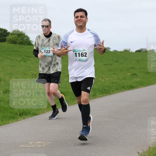 04.05.2025 - 8. Wedeler Halbmarathon Lena Gebhardt http://msf.ph/oto/7843072 04.05.2025 11:51:42 Laufen  meine-sportfotos.de