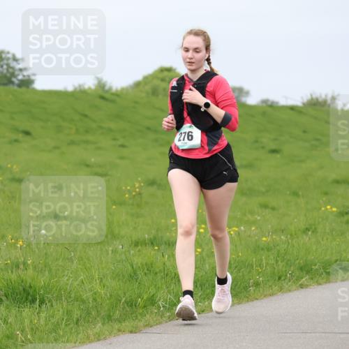 04.05.2025 - 8. Wedeler Halbmarathon Lena Gebhardt http://msf.ph/oto/7843148 04.05.2025 12:02:40 Laufen  meine-sportfotos.de