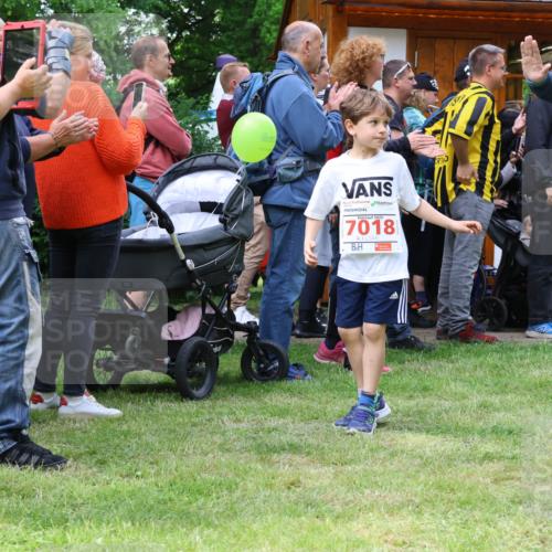 17.05.2025 - Störlauf Strokosch-Dieckow http://msf.ph/oto/7845364 17.05.2025 13:02:26 Laufen 7018, 725 meine-sportfotos.de