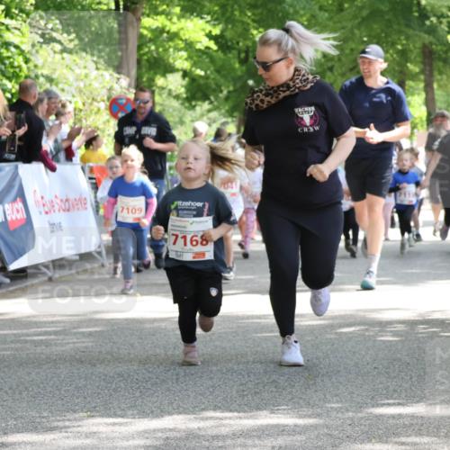 17.05.2025 - Störlauf Strokosch-Dieckow http://msf.ph/oto/7845885 17.05.2025 13:01:41 Ziel 7109, 7168, 3 meine-sportfotos.de
