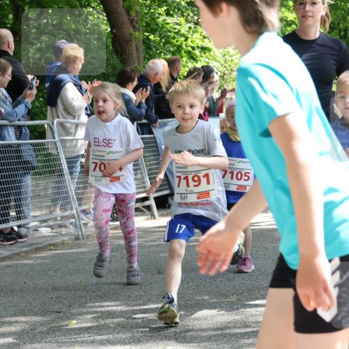 17.05.2025 - Störlauf Strokosch-Dieckow http://msf.ph/oto/7845896 17.05.2025 13:01:46 Ziel 70, 2025, 7191, 105, 17, 2025, 15, 8 meine-sportfotos.de
