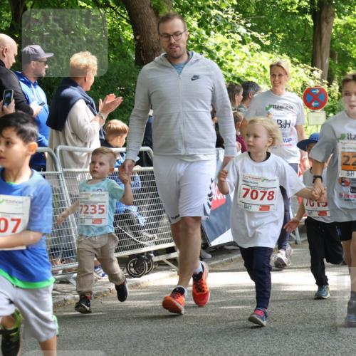 17.05.2025 - Störlauf Strokosch-Dieckow http://msf.ph/oto/7845949 17.05.2025 13:02:08 Ziel 107, 7235, 7078, 2025, 227, 2020 meine-sportfotos.de