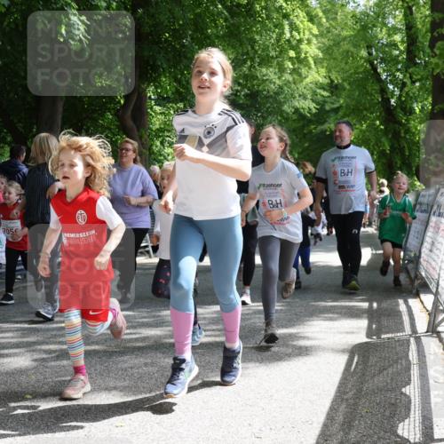 17.05.2025 - Störlauf Strokosch-Dieckow http://msf.ph/oto/7845971 17.05.2025 13:02:14 Ziel 705, 2 meine-sportfotos.de
