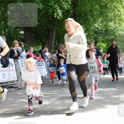 17.05.2025 - Störlauf Strokosch-Dieckow http://msf.ph/oto/7845992 17.05.2025 13:02:20 Ziel 85, 106, 7055, 7108, 7117, 46, 211, 7126, 7240, 7259, 7170 meine-sportfotos.de