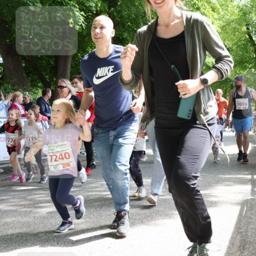 17.05.2025 - Störlauf Strokosch-Dieckow http://msf.ph/oto/7846007 17.05.2025 13:02:24 Ziel 67277, 7275, 7240, 58, 7059 meine-sportfotos.de