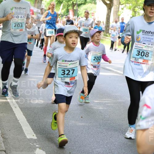 17.05.2025 - Störlauf Strokosch-Dieckow http://msf.ph/oto/7846008 17.05.2025 13:31:39 Laufen 218, 203, 328, 254, 2025, 327, 202, 2025, 308, 3 meine-sportfotos.de