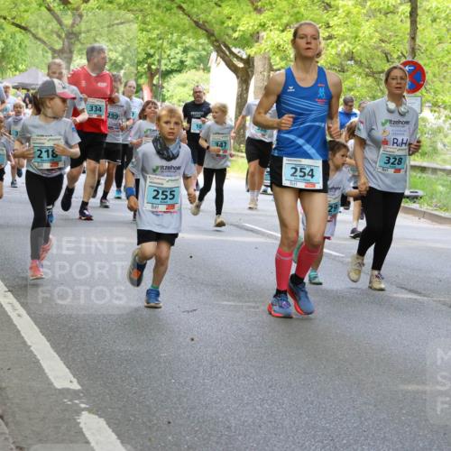 17.05.2025 - Störlauf Strokosch-Dieckow http://msf.ph/oto/7846031 17.05.2025 13:31:43 Laufen 70, 218, 334, 299, 10, 255, 347, 300, 254, 29, 328 meine-sportfotos.de
