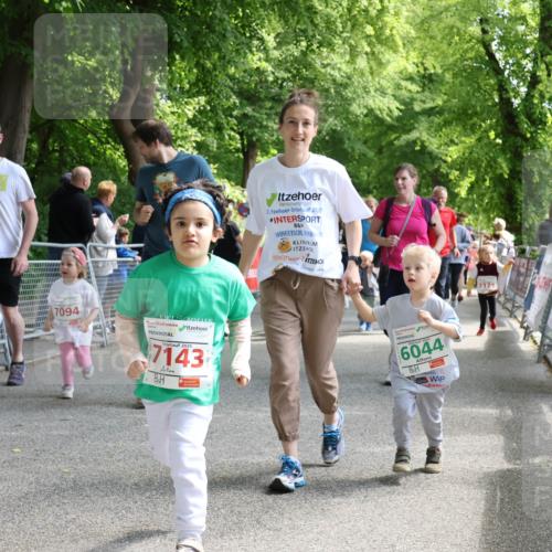 17.05.2025 - Störlauf Strokosch-Dieckow http://msf.ph/oto/7846032 17.05.2025 13:02:39 Ziel 7194, 63, 7094, 2025, 7143, 21, 202, 6044, 7171 meine-sportfotos.de