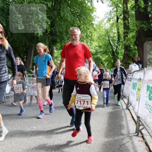 17.05.2025 - Störlauf Strokosch-Dieckow http://msf.ph/oto/7846050 17.05.2025 13:02:45 Ziel 045, 7263, 152141, 2018, 71711, 7270 meine-sportfotos.de