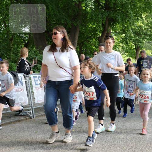 17.05.2025 - Störlauf Strokosch-Dieckow http://msf.ph/oto/7846060 17.05.2025 13:02:49 Ziel 39, 207, 7226, 723, 149 meine-sportfotos.de