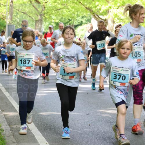 17.05.2025 - Störlauf Strokosch-Dieckow http://msf.ph/oto/7846115 17.05.2025 13:32:04 Laufen 756, 302, 14, 300, 99, 2025, 187, 273, 2025, 370, 2025, 105, 2025, 120 meine-sportfotos.de