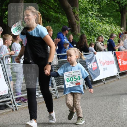 17.05.2025 - Störlauf Strokosch-Dieckow http://msf.ph/oto/7846455 17.05.2025 13:17:20 Ziel 1161, 2025, 5056, 6709, 2025, 6054 meine-sportfotos.de