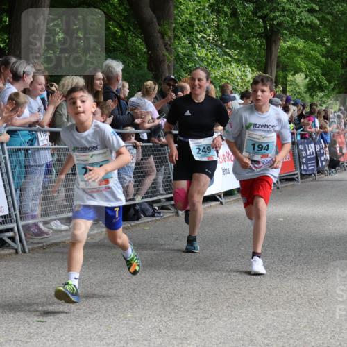 17.05.2025 - Störlauf Strokosch-Dieckow http://msf.ph/oto/7846616 17.05.2025 13:40:34 Ziel 0000, 249, 194 meine-sportfotos.de