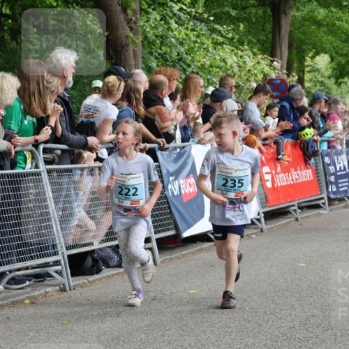 17.05.2025 - Störlauf Strokosch-Dieckow http://msf.ph/oto/7846741 17.05.2025 13:41:49 Ziel 222, 235, 209 meine-sportfotos.de