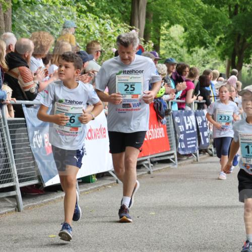 17.05.2025 - Störlauf Strokosch-Dieckow http://msf.ph/oto/7846794 17.05.2025 13:42:10 Ziel 6, 25, 3, 40, 233, 2025, 129, 292, 38 meine-sportfotos.de