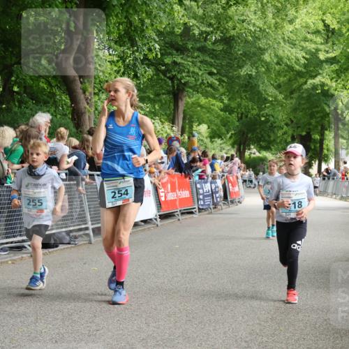 17.05.2025 - Störlauf Strokosch-Dieckow http://msf.ph/oto/7846913 17.05.2025 13:43:10 Ziel 6, 255, 254, 18 meine-sportfotos.de