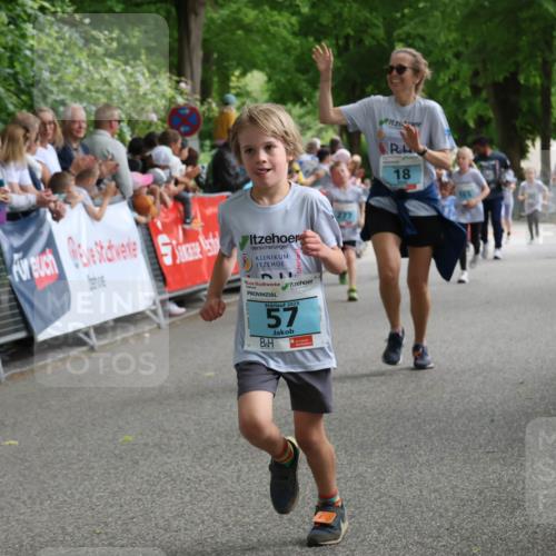 17.05.2025 - Störlauf Strokosch-Dieckow http://msf.ph/oto/7847069 17.05.2025 13:44:21 Ziel 2025, 57, 18 meine-sportfotos.de