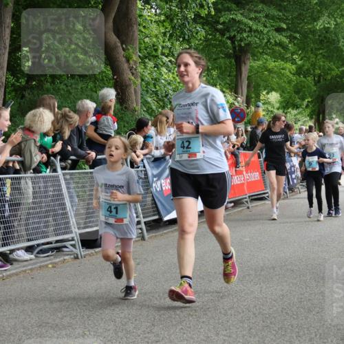 17.05.2025 - Störlauf Strokosch-Dieckow http://msf.ph/oto/7847122 17.05.2025 13:44:40 Ziel 240, 41, 42, 93 meine-sportfotos.de